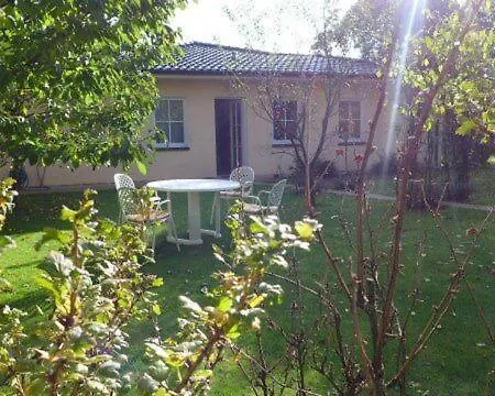 Dilling Apartment *